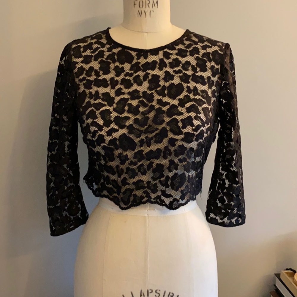Zara cropped animal lace top